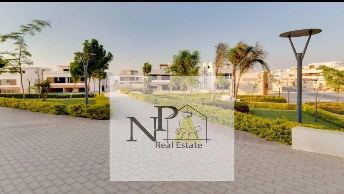 Luxurious Villa with Spacious Design in Prime Location