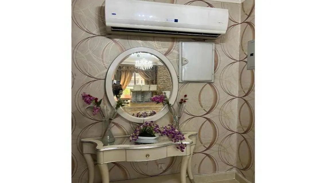 شقه 300m فاخره مفروشه بجوار شيراتون سعر مميزعالنيل