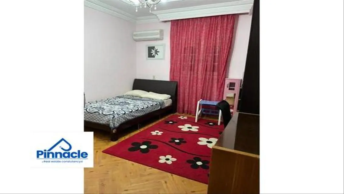 Apartment overlooking the garden - fully furnished