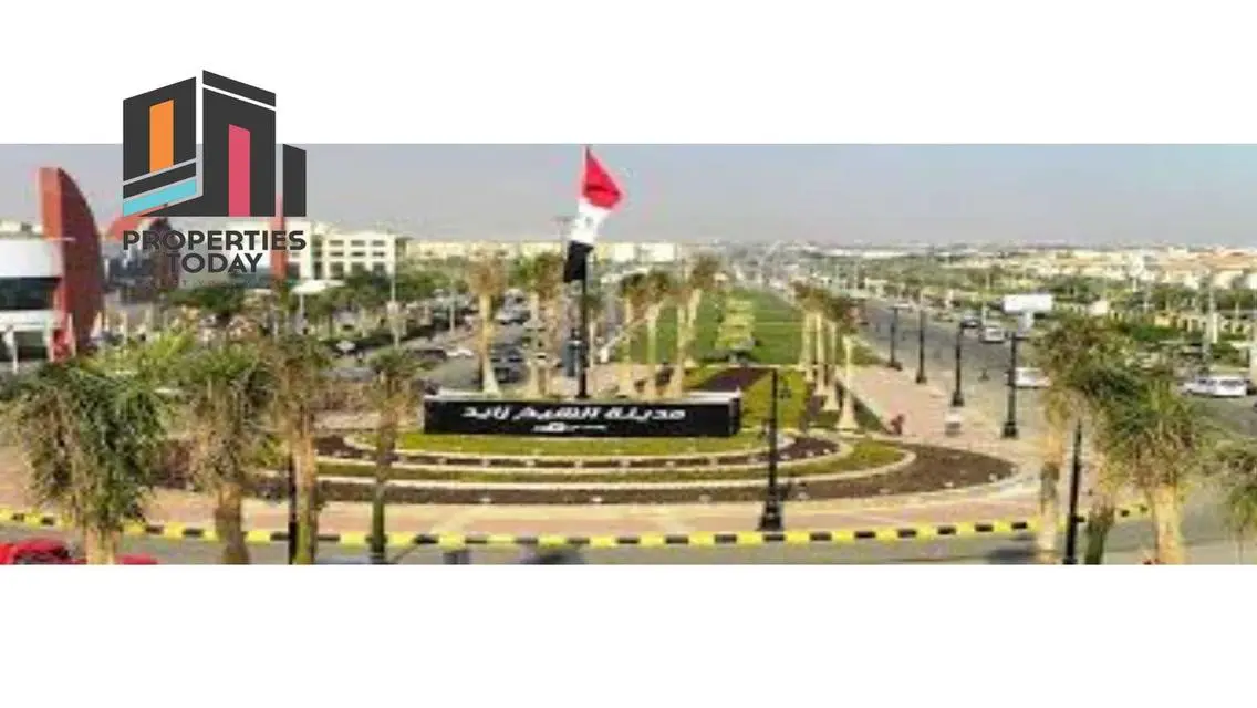 فيلا فاخرة للبيع بمساحة واسعة