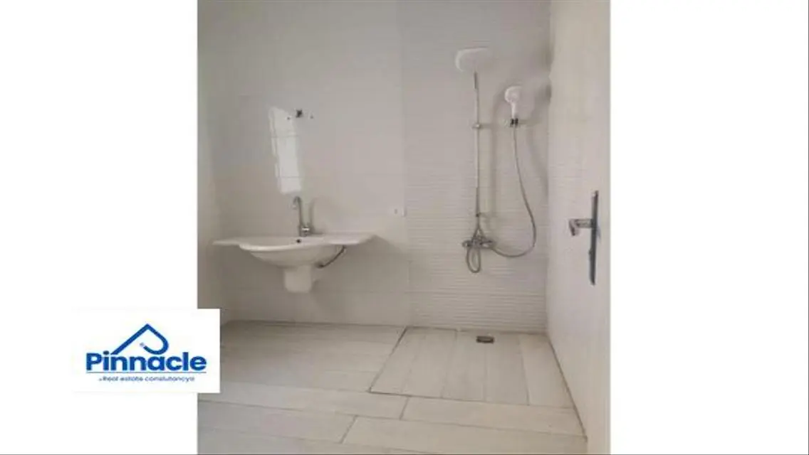 Semi-furnished apartment for rent in El Tagamoa,