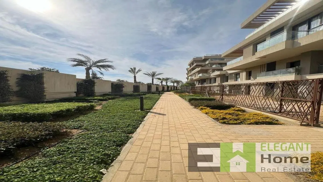 The cheapest apartment with garden in Villette !!