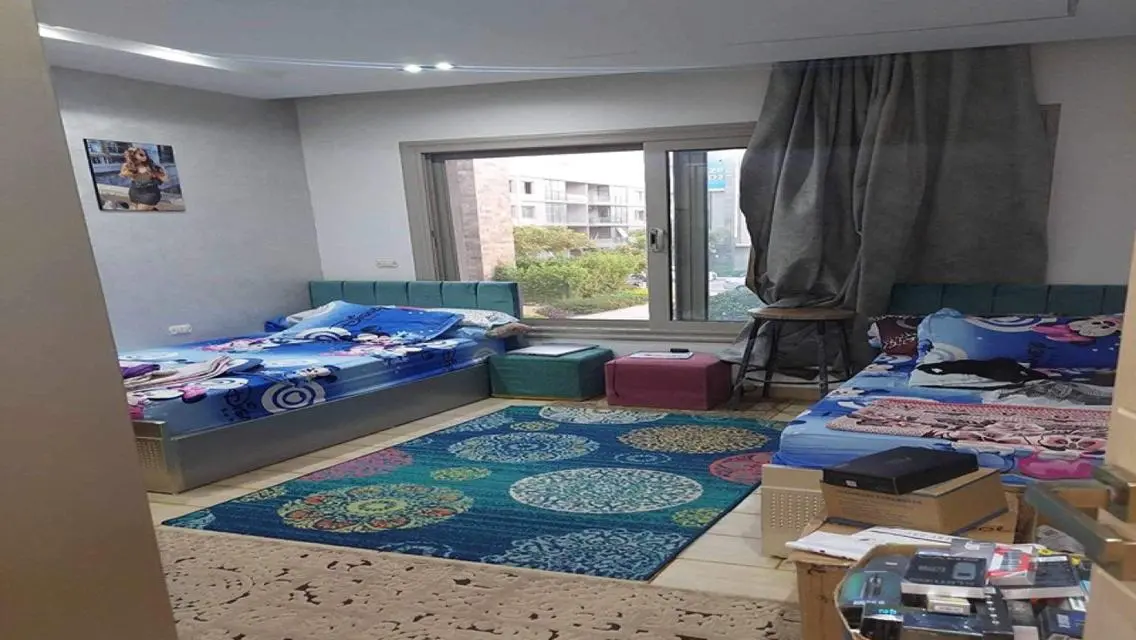 Apartment for rent with hotel furniture 