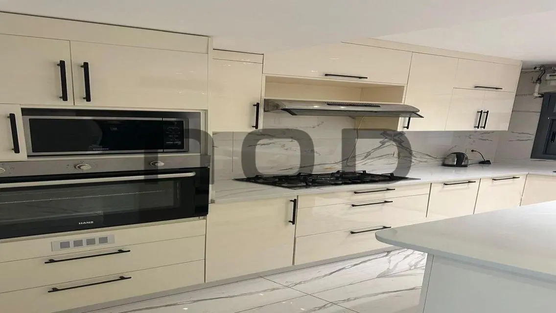 Apartment for rent-Eastown-Fully furnished-RTM