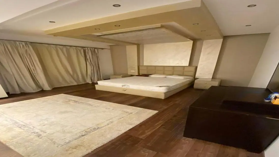 Large area apartment, lowest price, 4 rent, Mivida