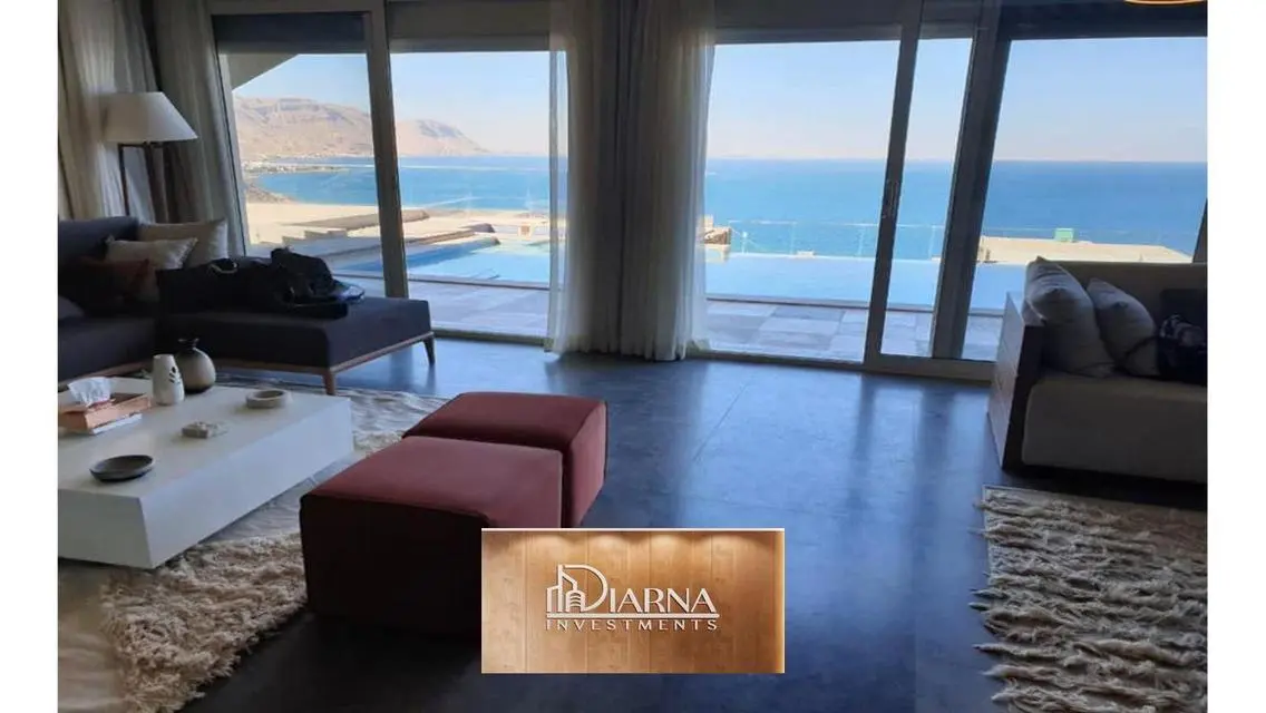 Luxury Villa for Sale in ROYA