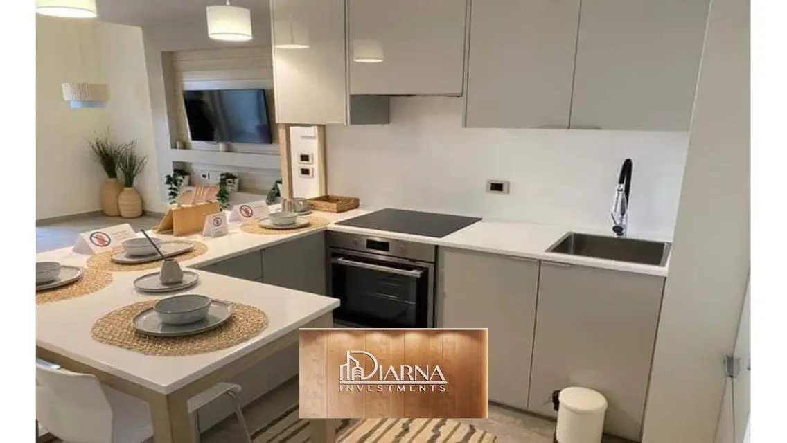 Luxury Villa for Sale in ROYA