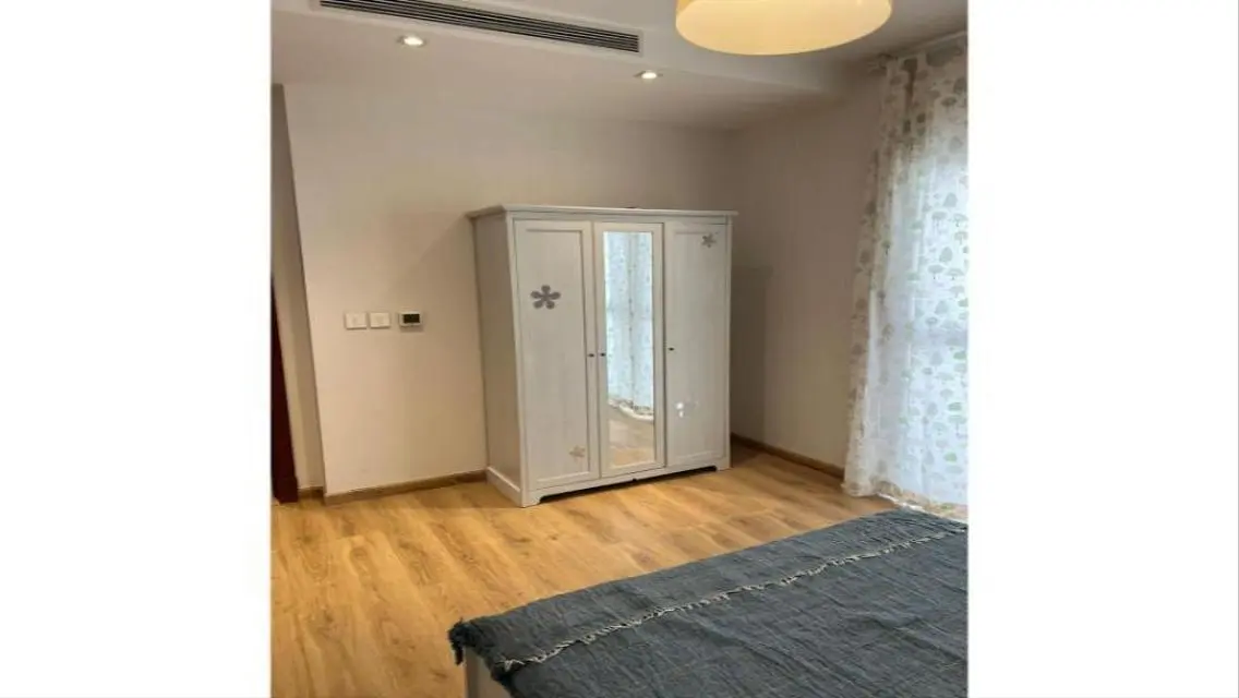 Furnished modern Apartment 3rooms For rent in CFC