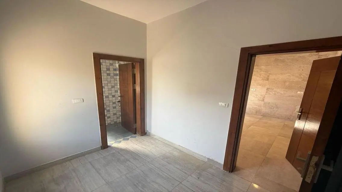 Twin house for rent in Mivida 5 bedrooms
