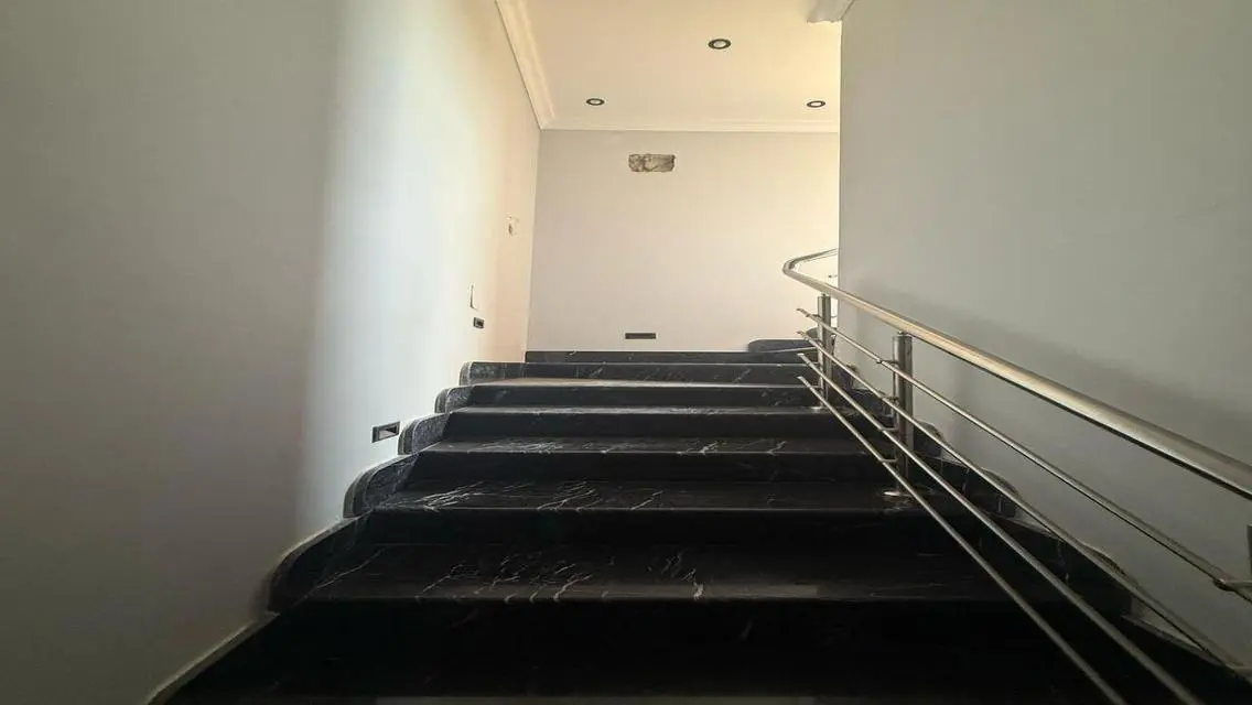 Twin house for rent in Mivida 5 bedrooms
