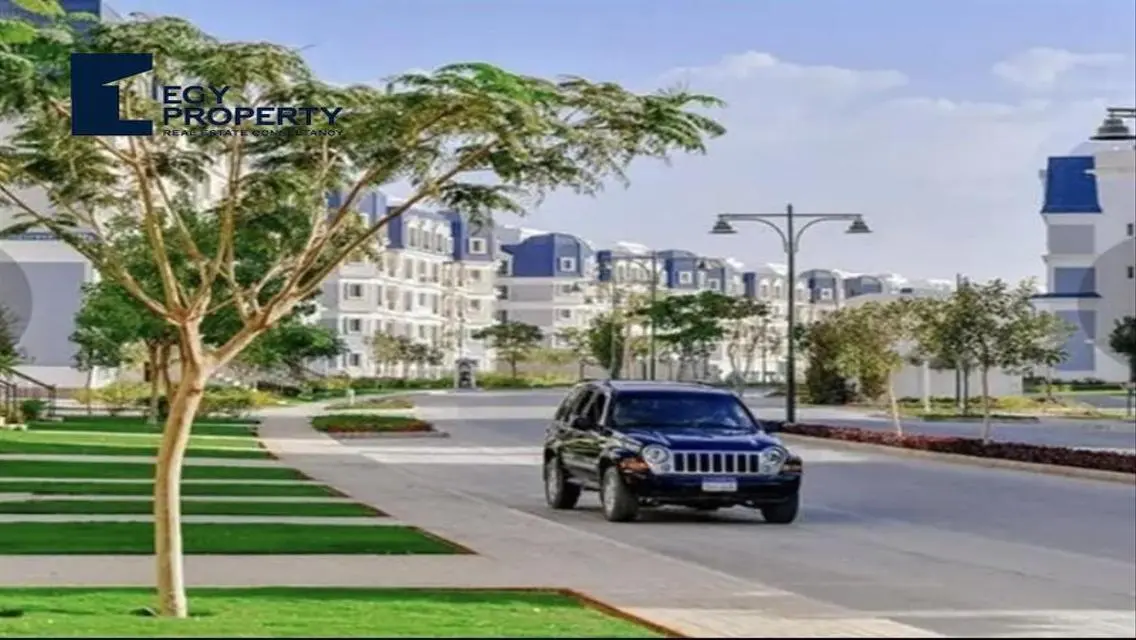 عقار تجاري فاخر في مدينة المستقبل