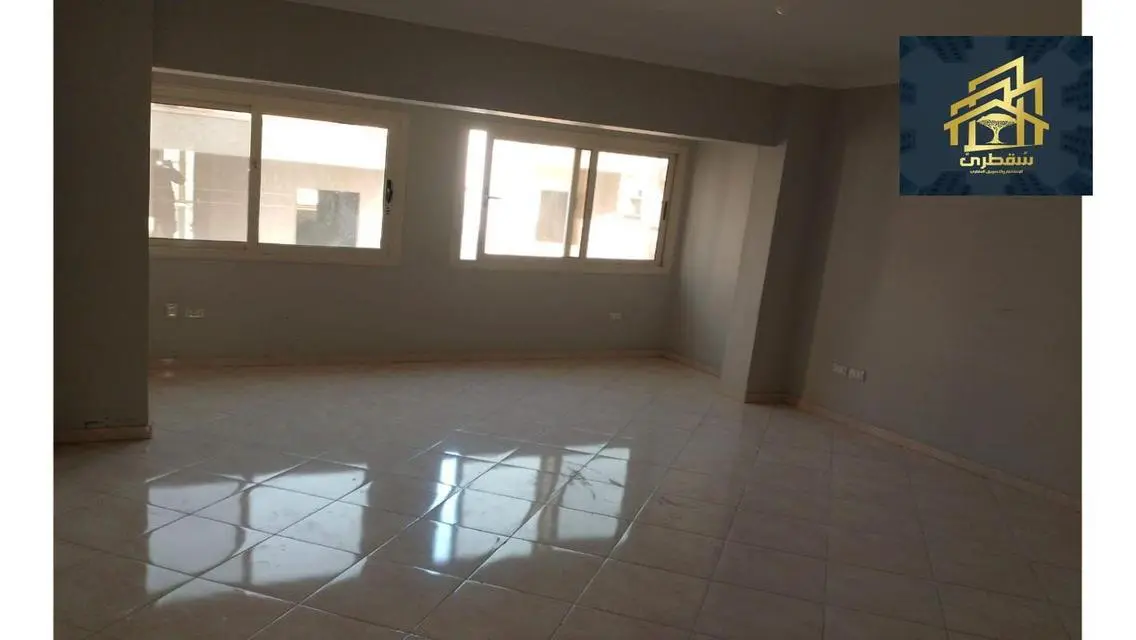 شقة للبيع تشطيب سوبر لوكس بيزمنت فى حى النرجس.