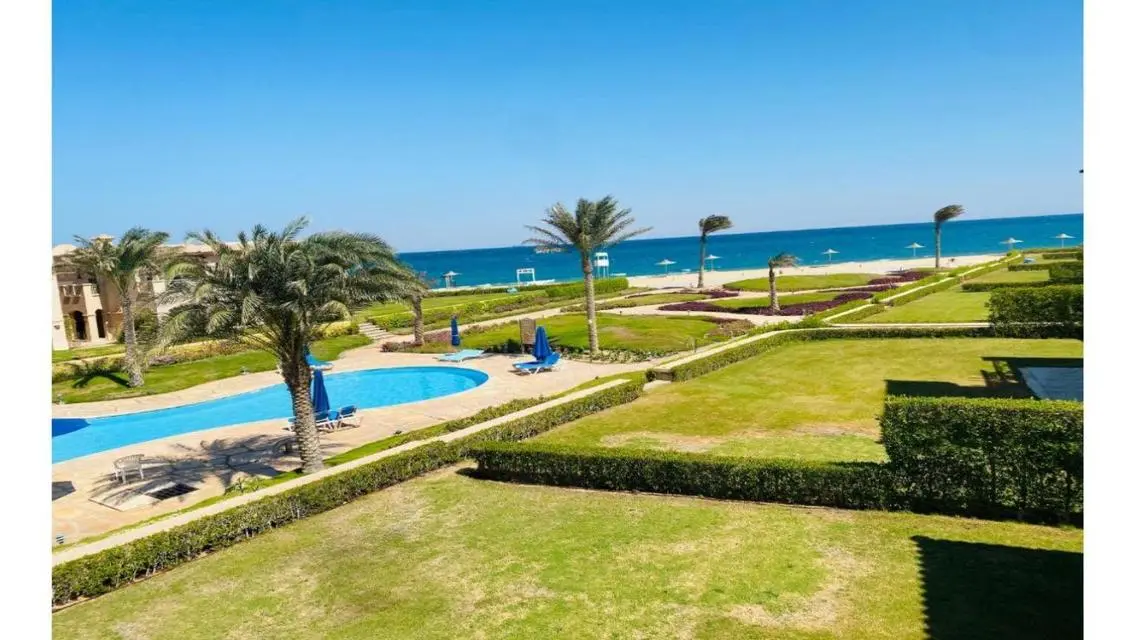 شاليه للبيع في لا فيزتا جاردنز متشطب بالكامل ,
