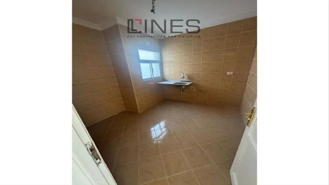 Apartment 140 m for rent, first residence