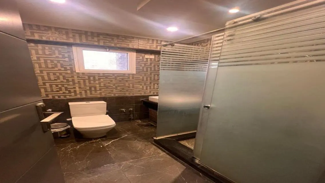 شقة فاخرة للبيع ,كمبوند التسع عمارات ,مصر الجديدة