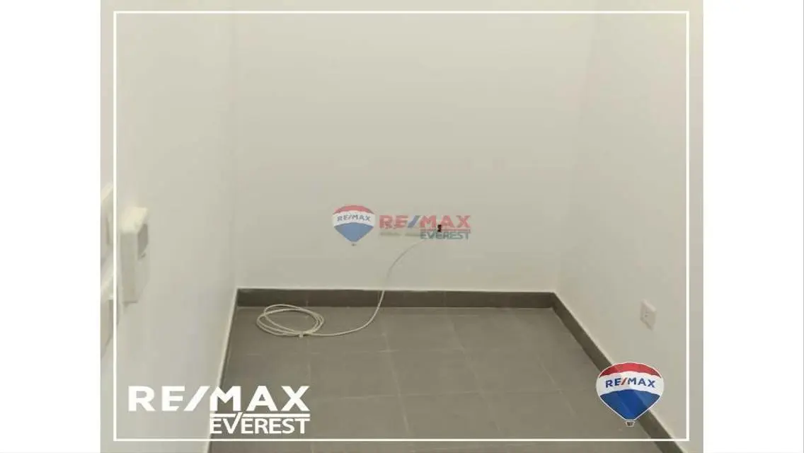 Office for rent - Kazan Mall Behind Mall of Arabia