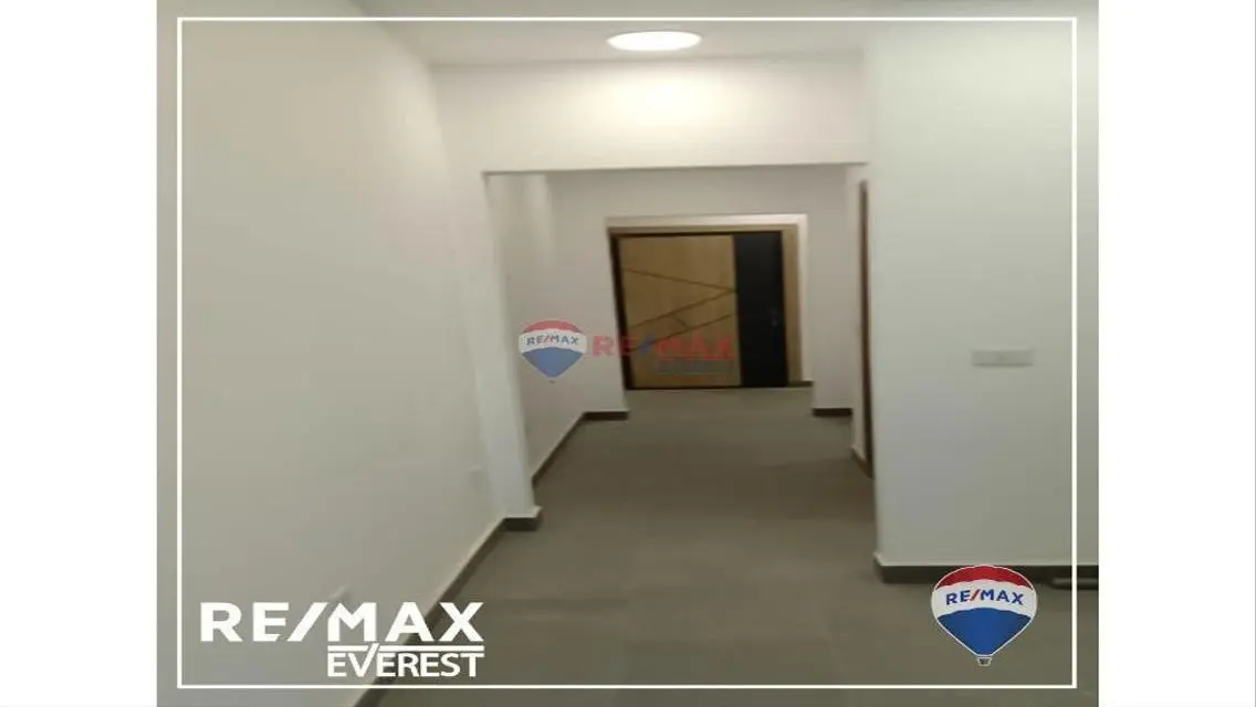 Office for rent - Kazan Mall Behind Mall of Arabia