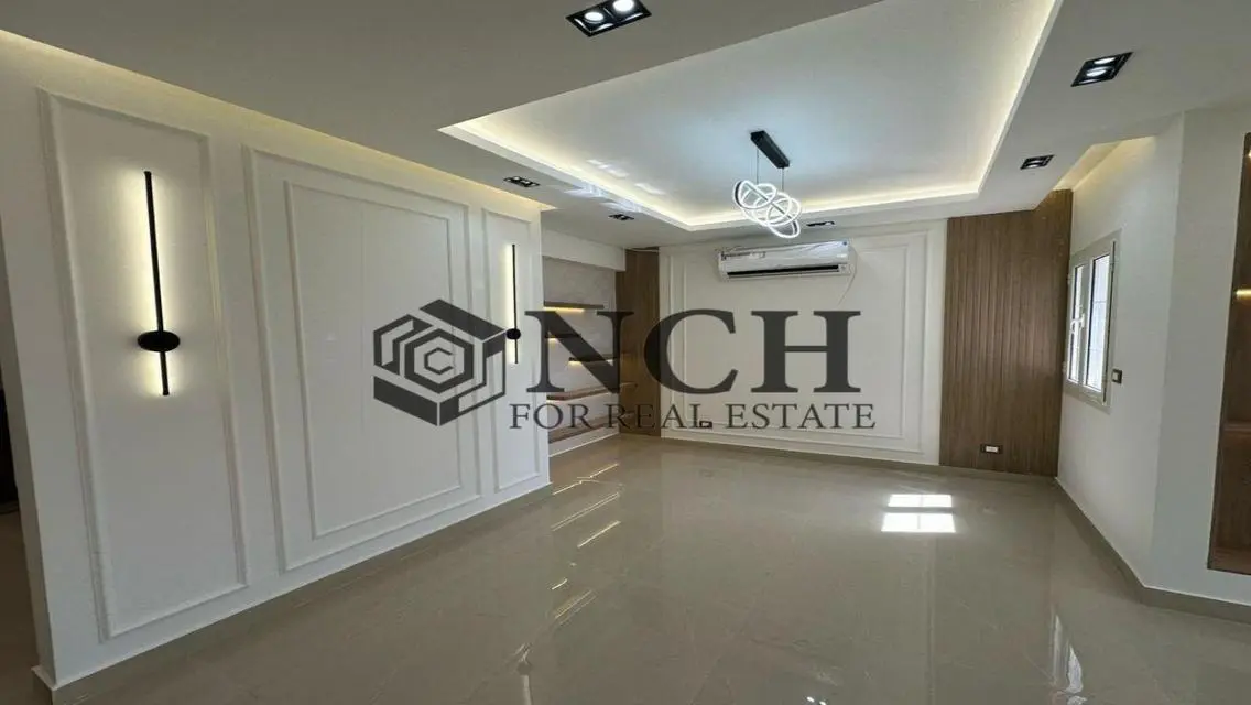 Penthouse Semi Furnished RENT - View Majestic Lake