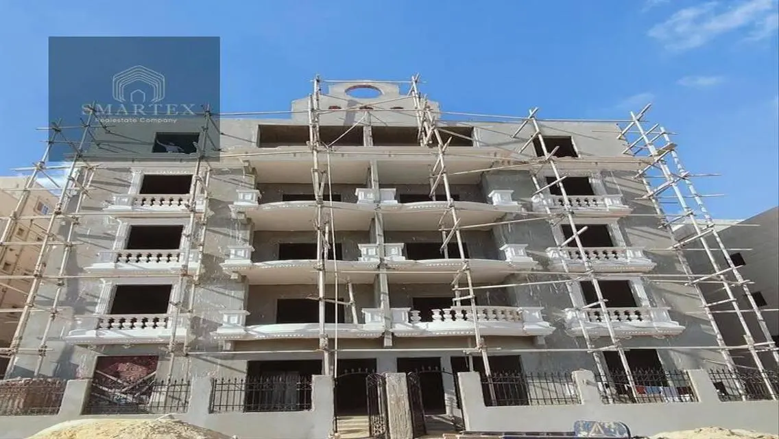 شقة ارضي 200 متر بجاردن ومدخل خاص