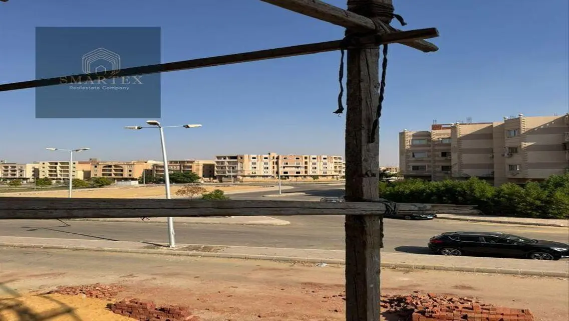 شقة ارضي 200 متر بجاردن ومدخل خاص