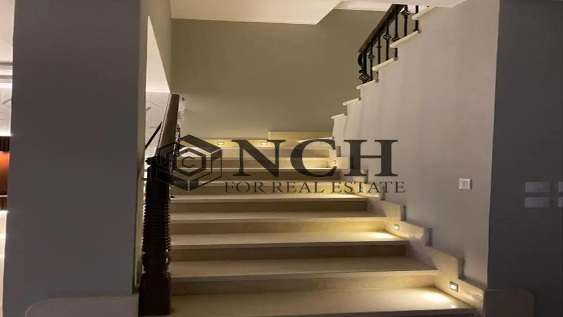 TWIN HOUSE 330M FOR SALE IN MIVIDA,PRIME LOCATION.