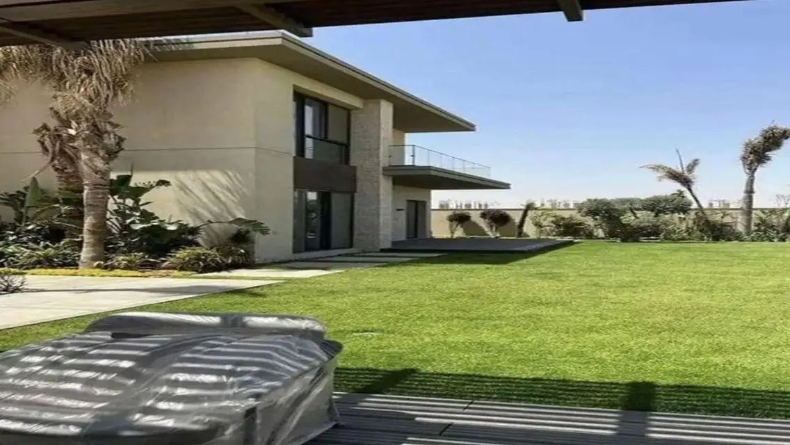 Ready to move Villa in the states sodic