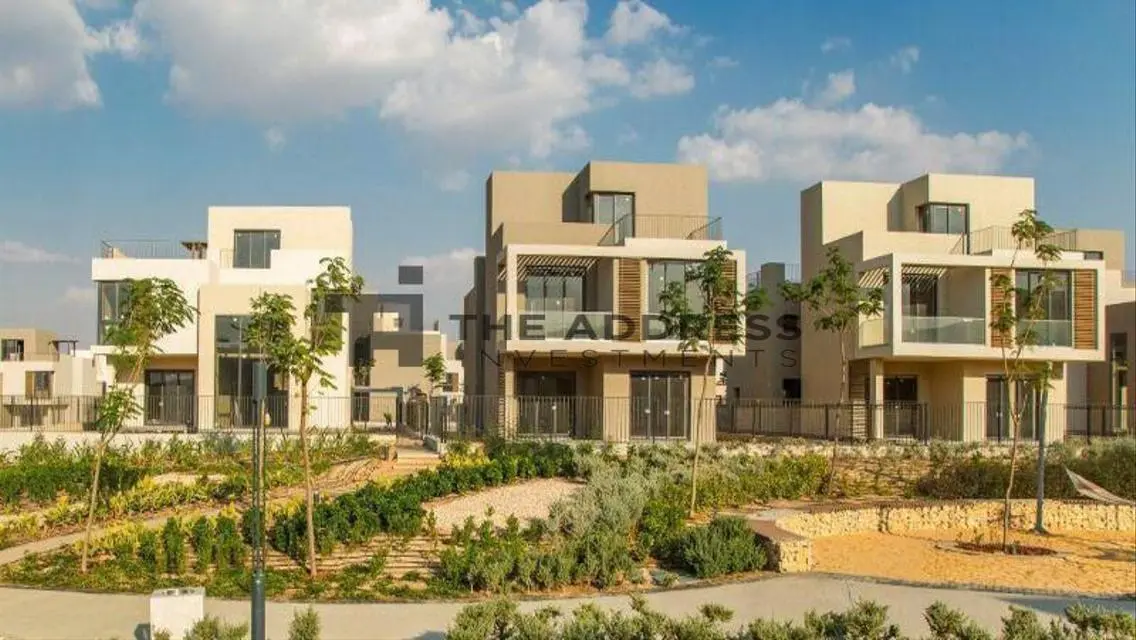 Townhouse 360sqm in new cairo installment 8 years