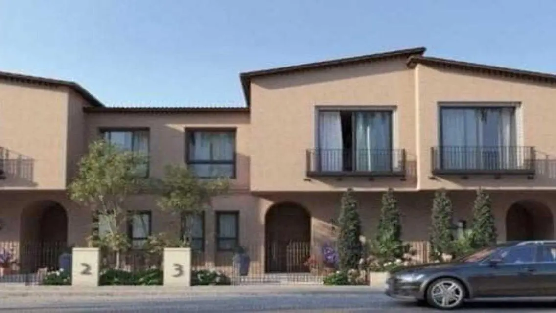 Luxury Villa nearly delivery best location over 8y