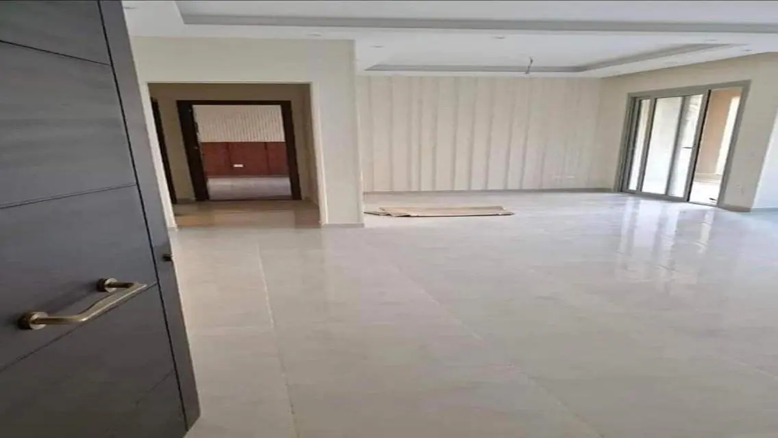 Luxury Villa nearly delivery best location over 8y