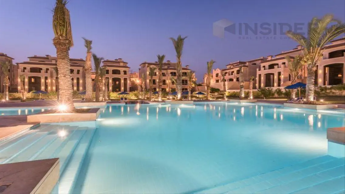 تاون هاوس للبيع فى باتيو 5 ايست 3 غرف