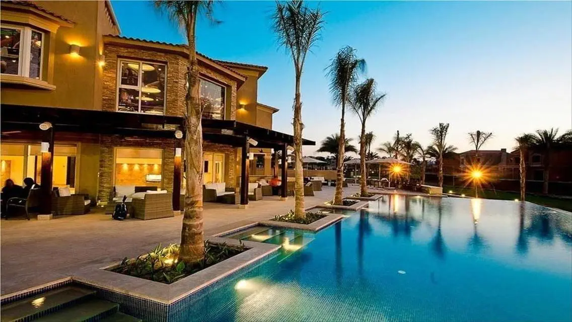 Villa for sale 388m in Swan Lake, New Cairo