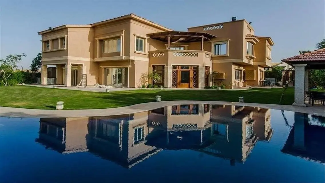 Villa for sale 388m in Swan Lake, New Cairo