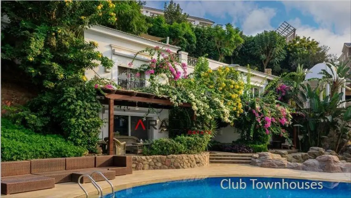 dp 15% own villa del 1y at mountain view inst 7y