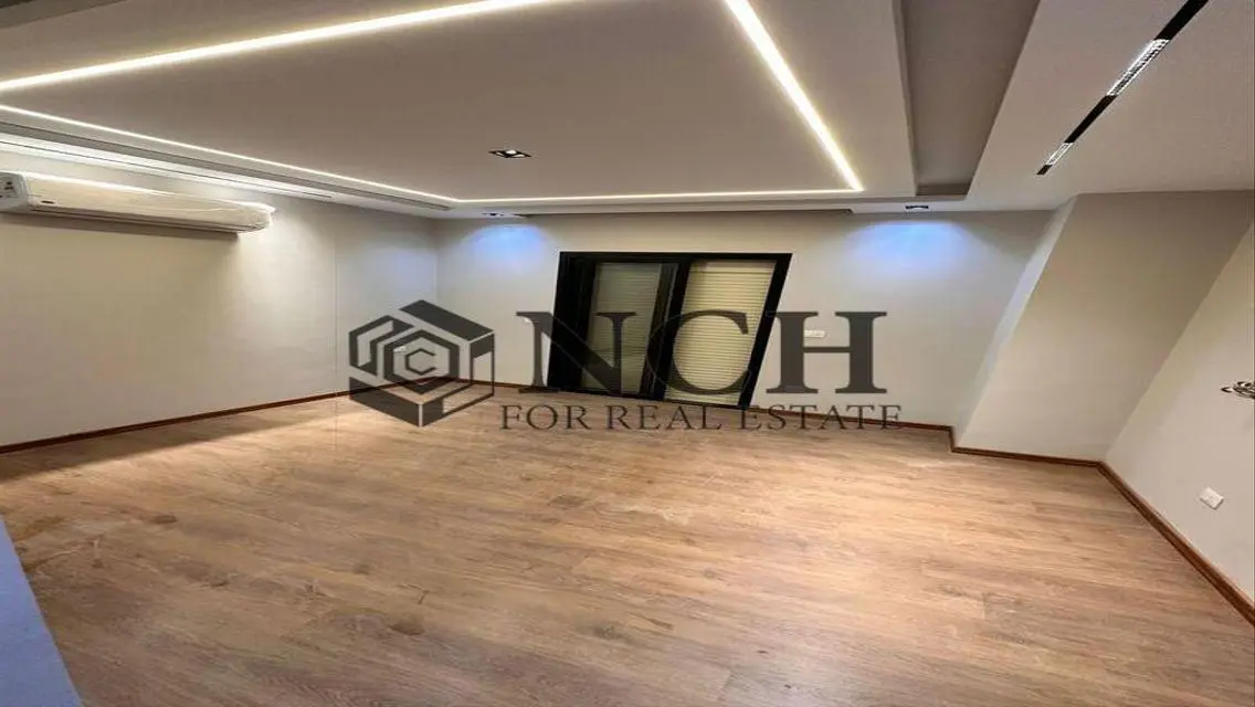شقة فاخرة في فيليت سكاي - 160 متر