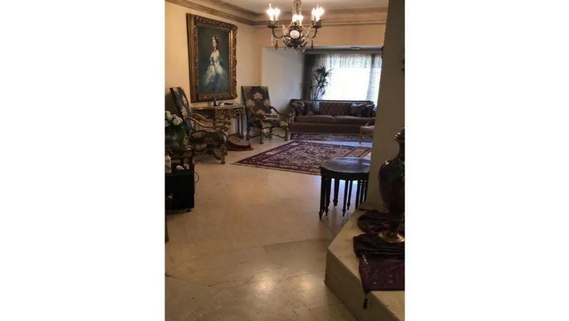 Luxury Villa with 350 m² Space