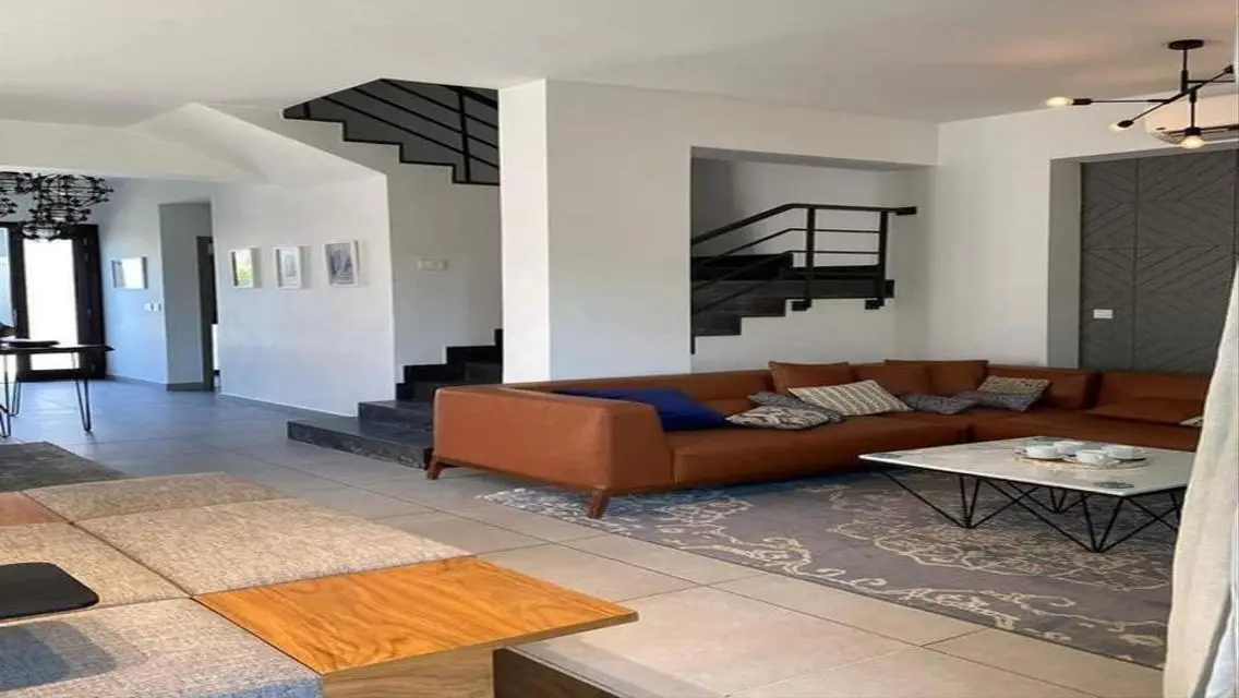 Luxury Villa for Sale - 341 sqm in a Prime Location