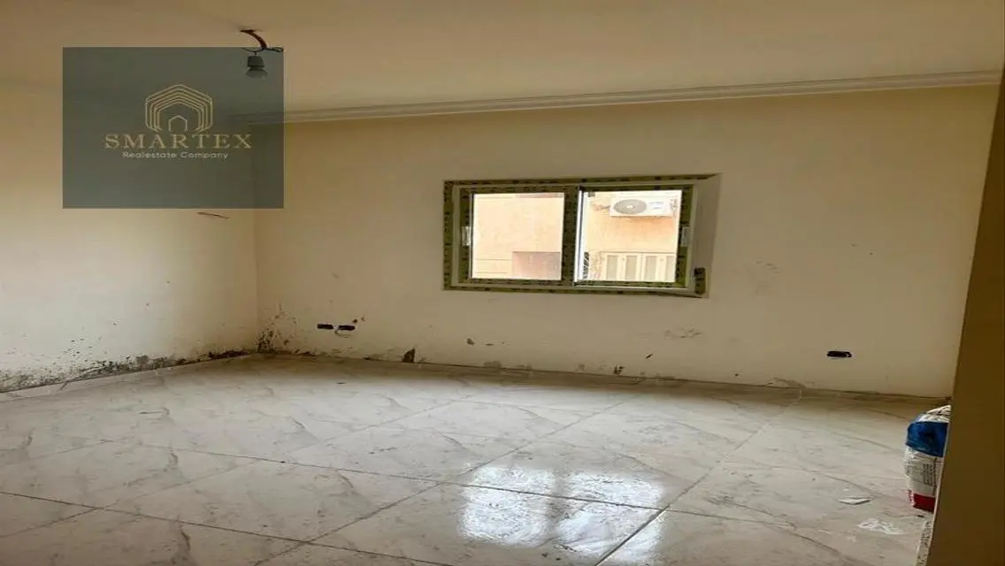 شقة فاخرة للبيع بمساحة 850 متر