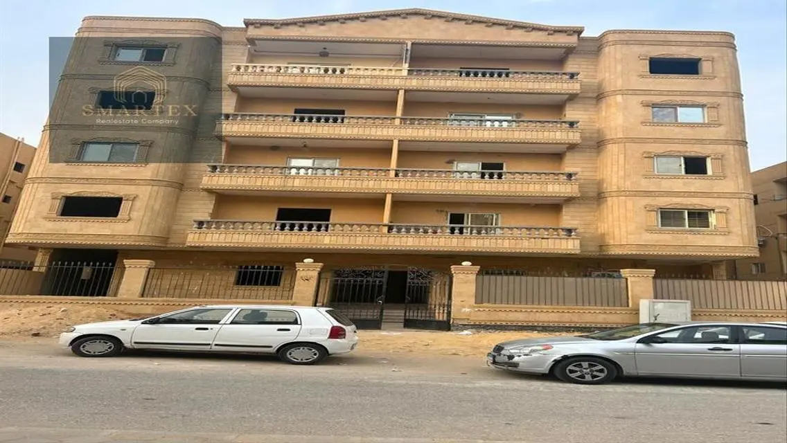 شقة فاخرة للبيع بمساحة 850 متر