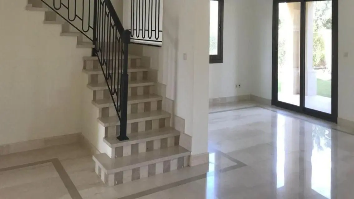 Luxury Apartment for Sale - 450 Square Meters