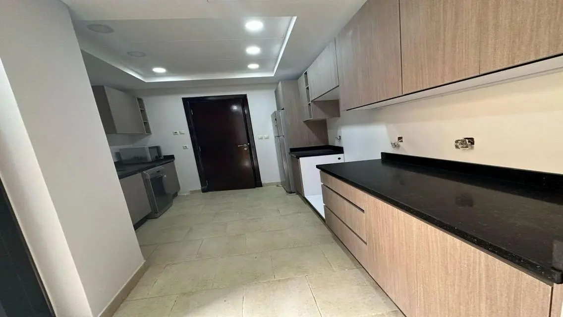 Luxury Apartment for Sale - 450 Square Meters