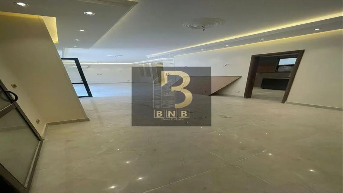 Stunning Home with Private Garden and Luxury Amenities for Sale