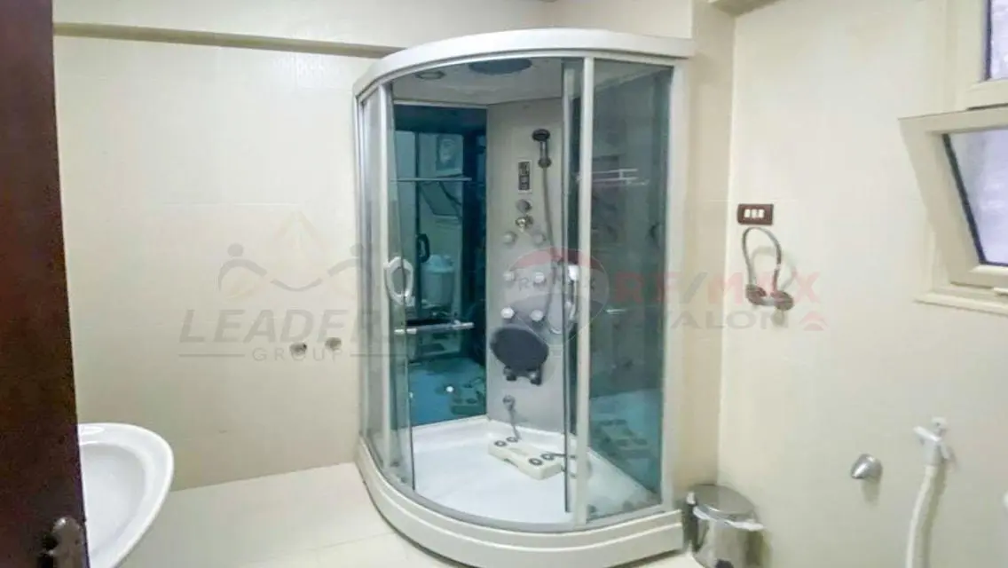 شقة رائعة للبيع في قلب المدينة