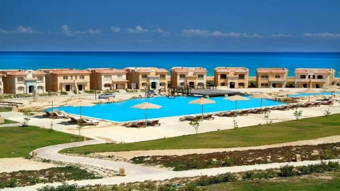 Luxury Apartment for Sale in Alloura