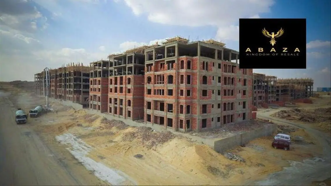 Luxury Apartment with Balcony and Security Guard