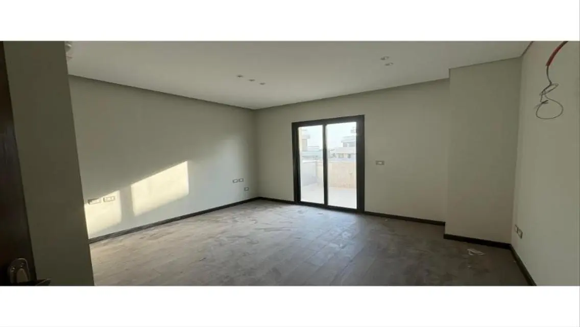 شقة أنيقة مع شرفة