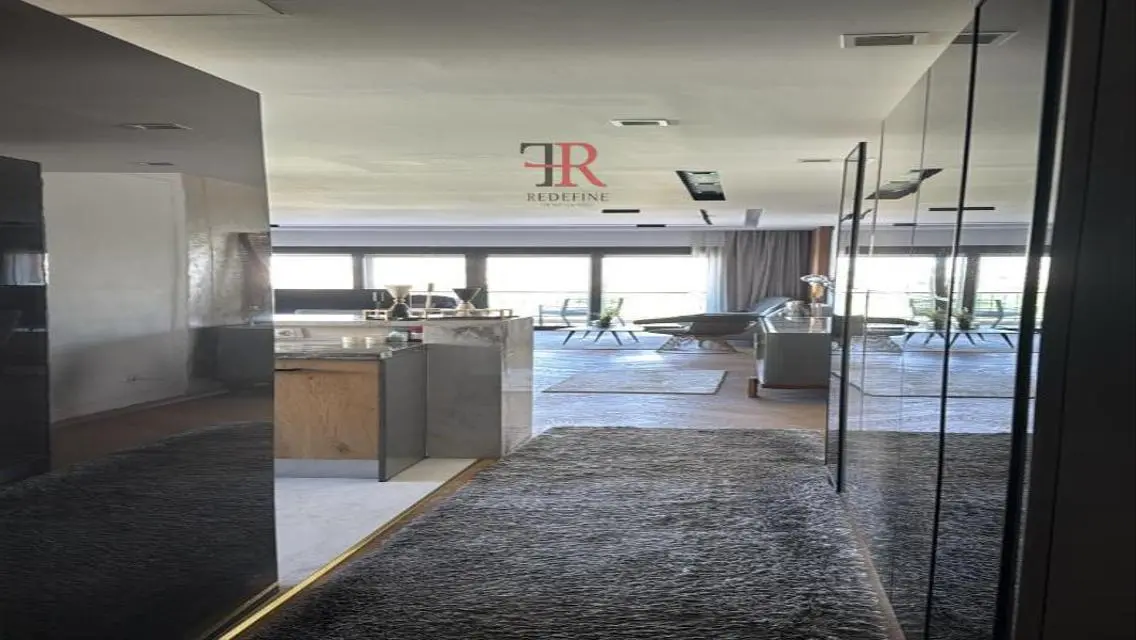 Luxurious Villa for Sale, 600 sqm