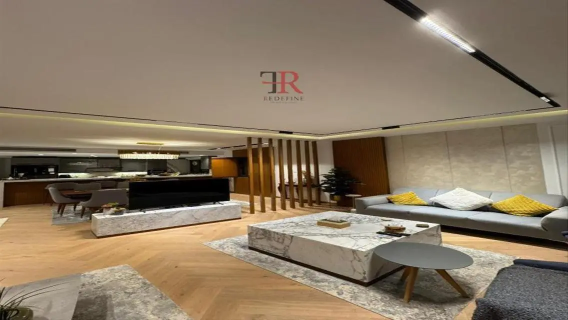 Luxurious Villa for Sale, 600 sqm