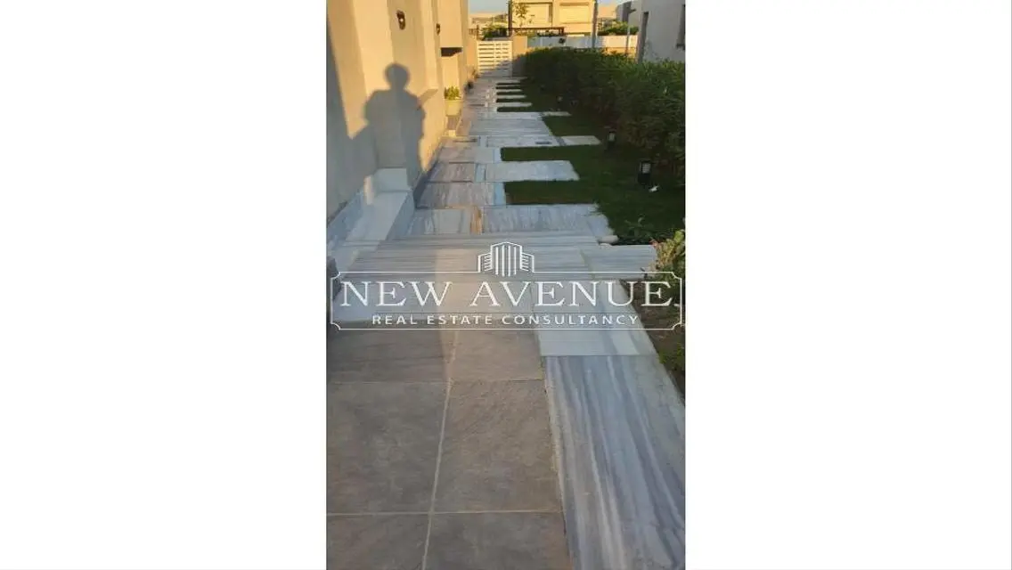 Luxury Villa for Sale - 400 sqm in the Heart of the City