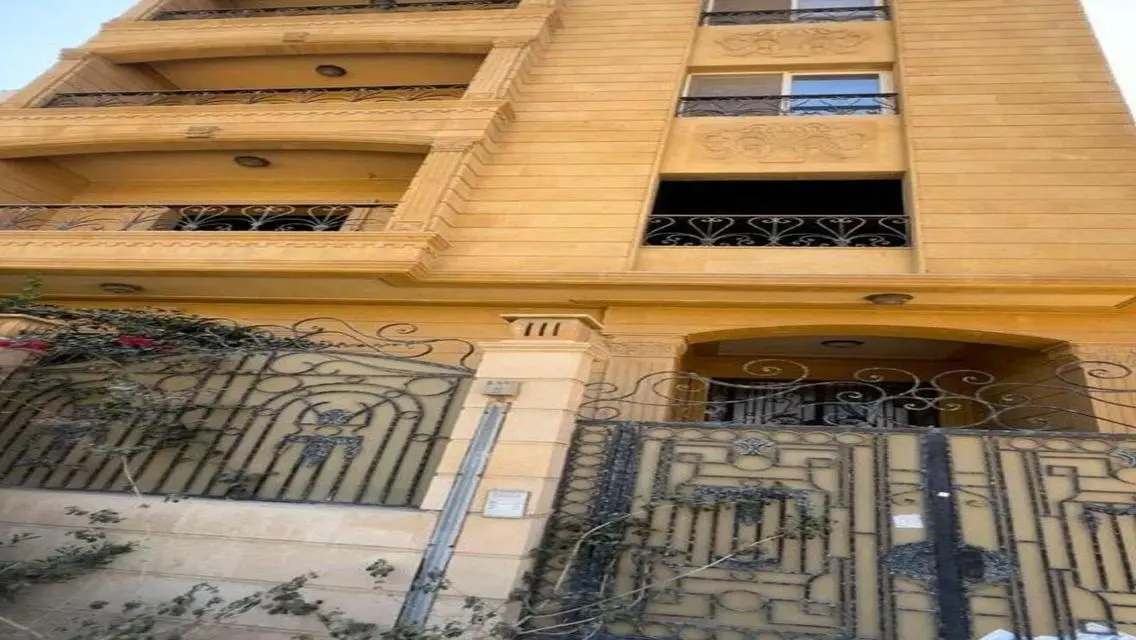 Luxury Apartment for Sale in Point 90