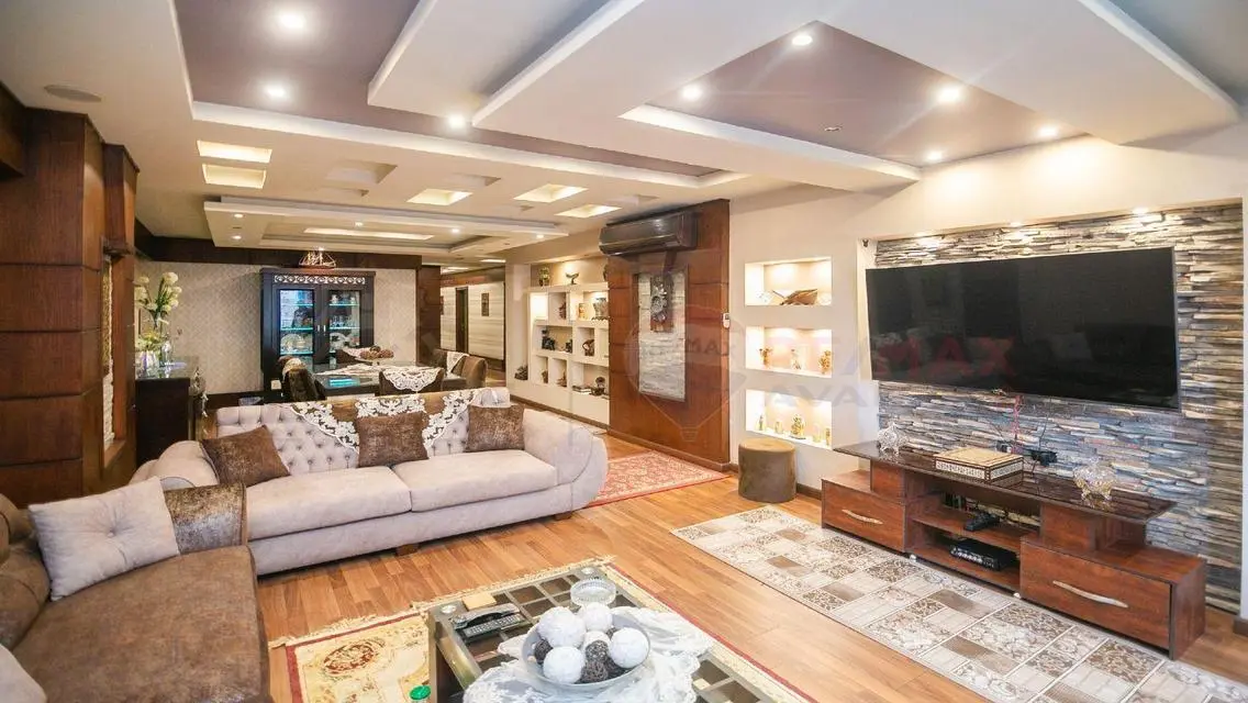 Apartment -220- in a Prime Location